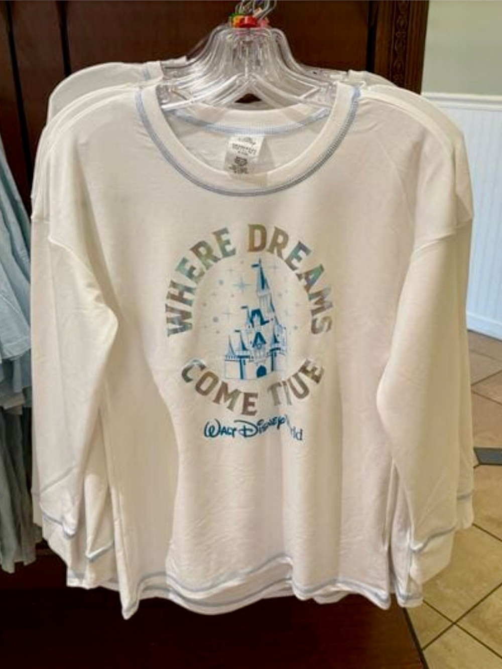 Disney 'Where Dreams Come True' White Graphic Crewneck Sweatshirt - Size L - NWT